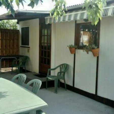 Camping Le Pavillon Сижан Экстерьер фото