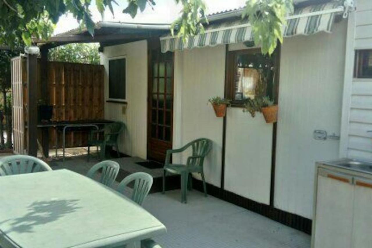 Camping Le Pavillon Сижан Экстерьер фото